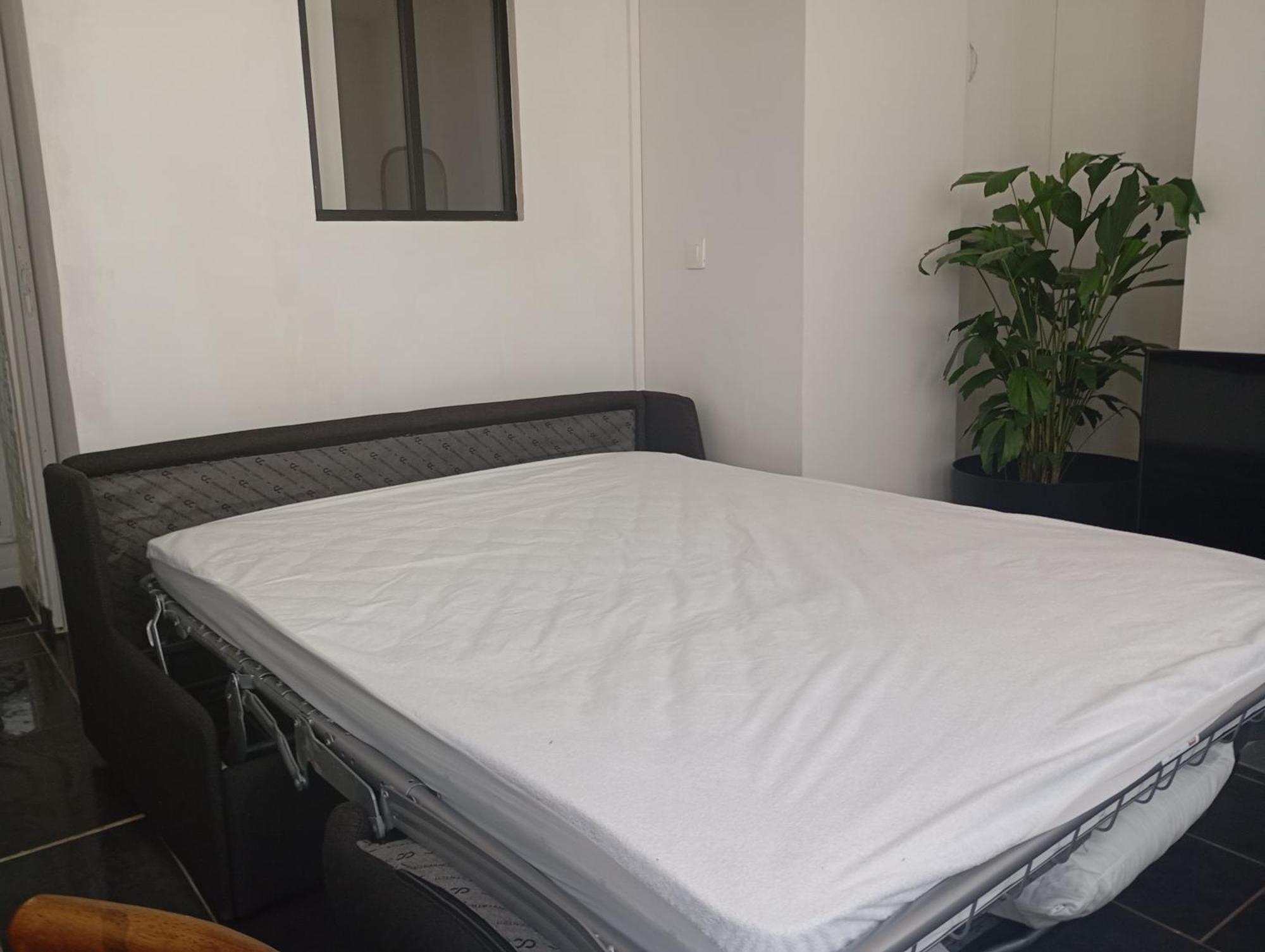 Apartment Cocon Convivial A Mommartre *